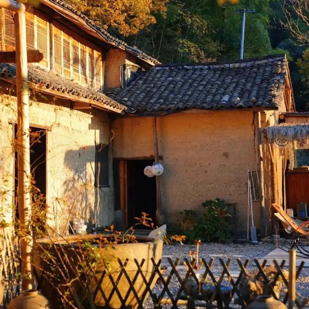 回村人小郭