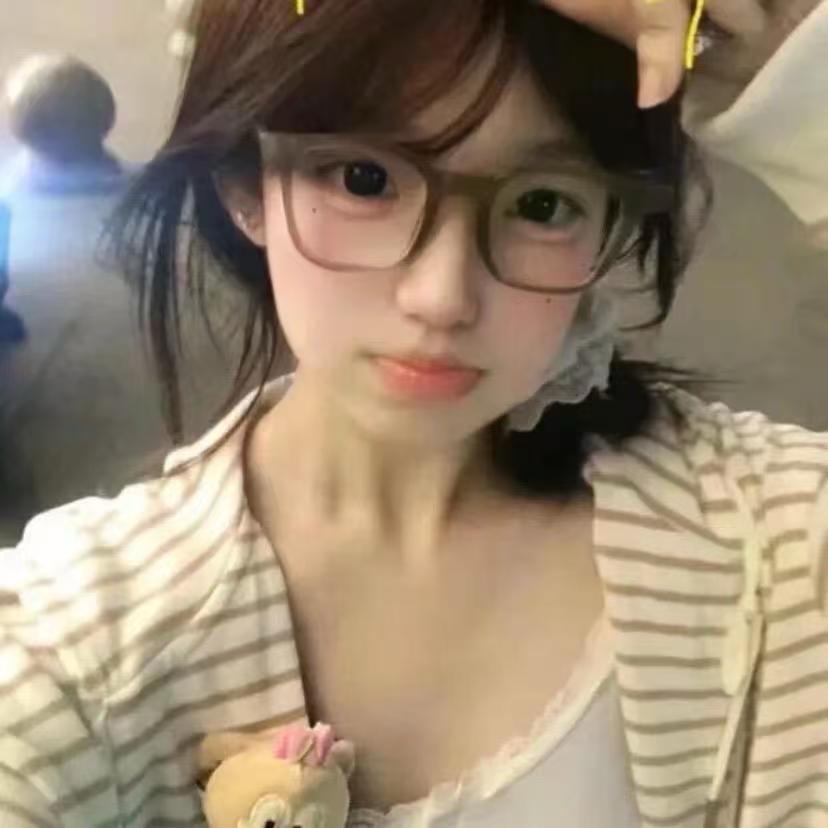 辣条董事长.【汉堡包】