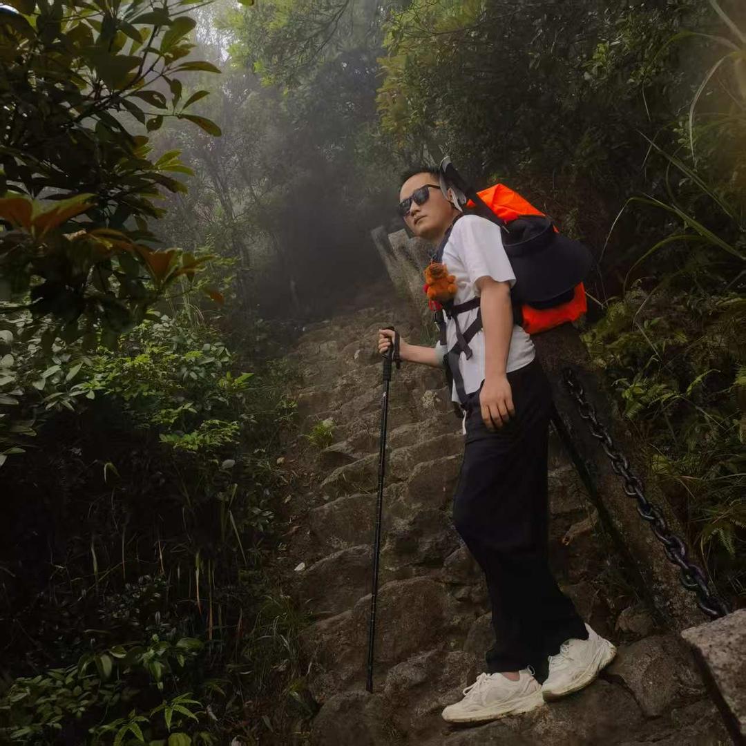 啊青师（力通）