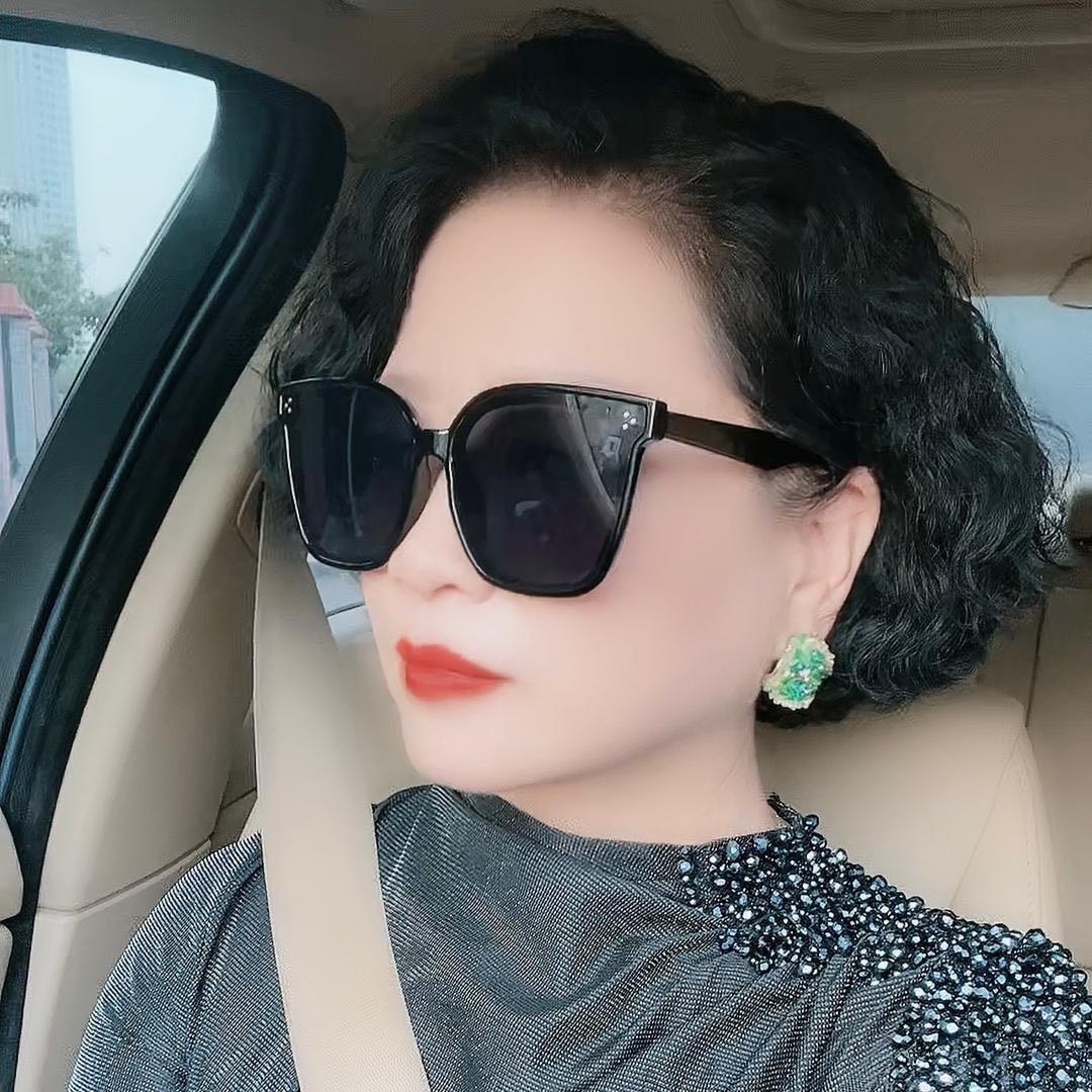 洋小姐