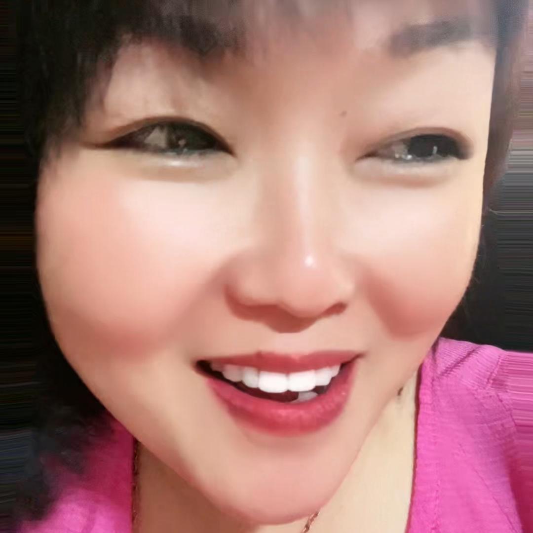 谁的肩膀借我靠（小号）