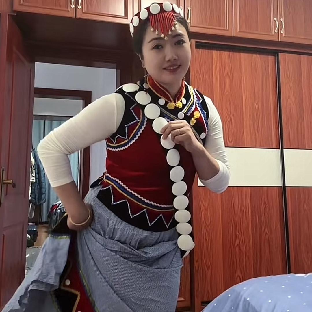 🍂单眼皮的丑女🍃🌷