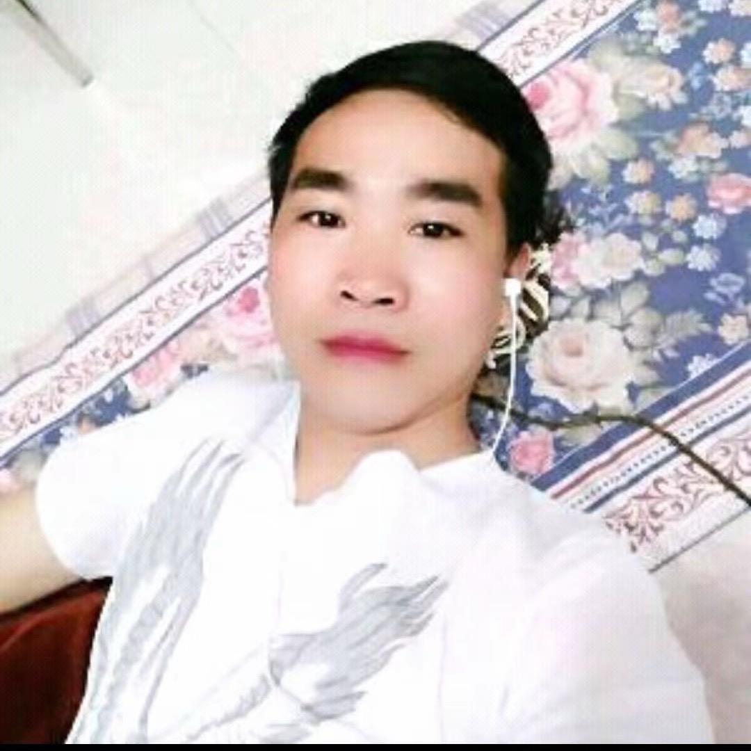 周白春安顺万邦货运3一15吨