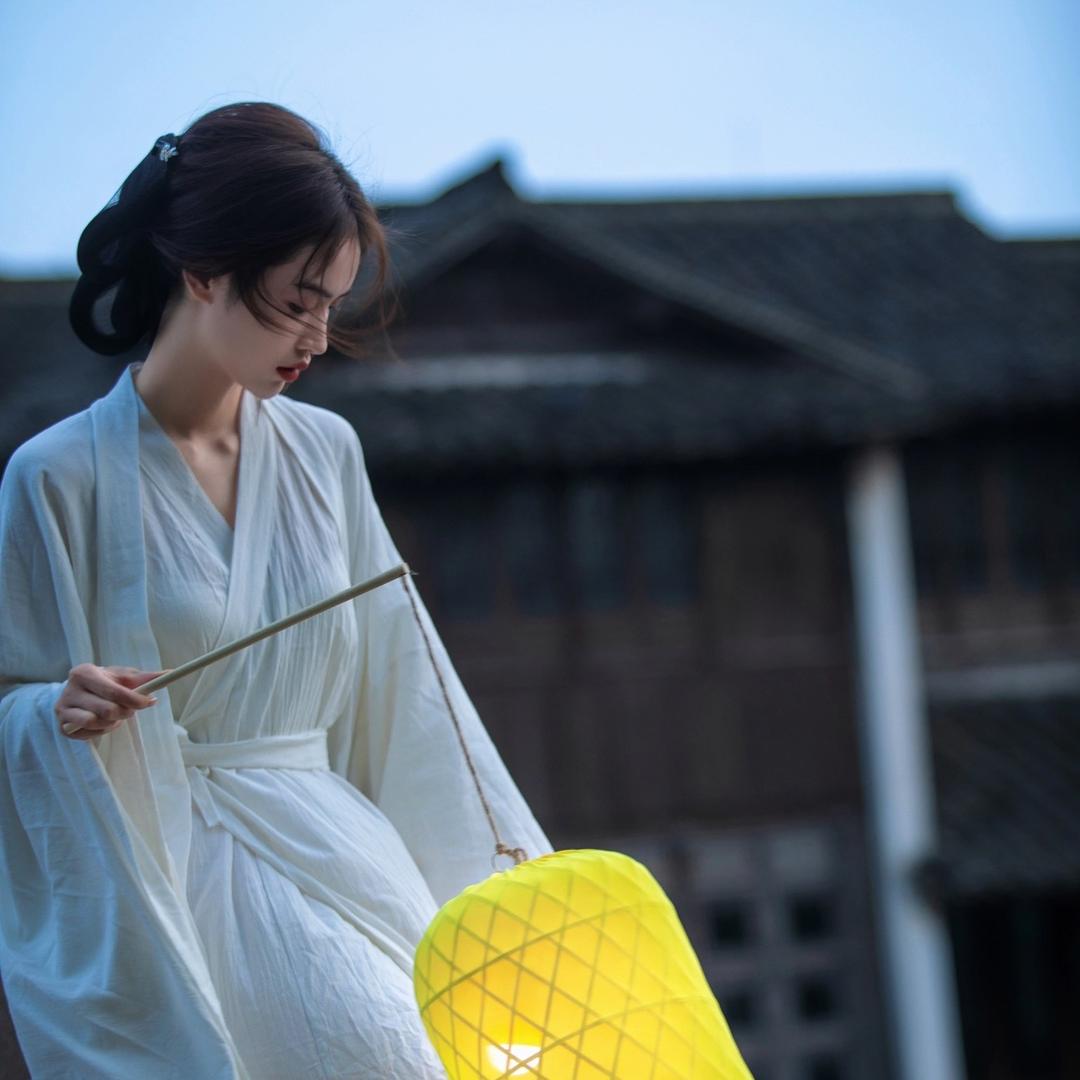女明星