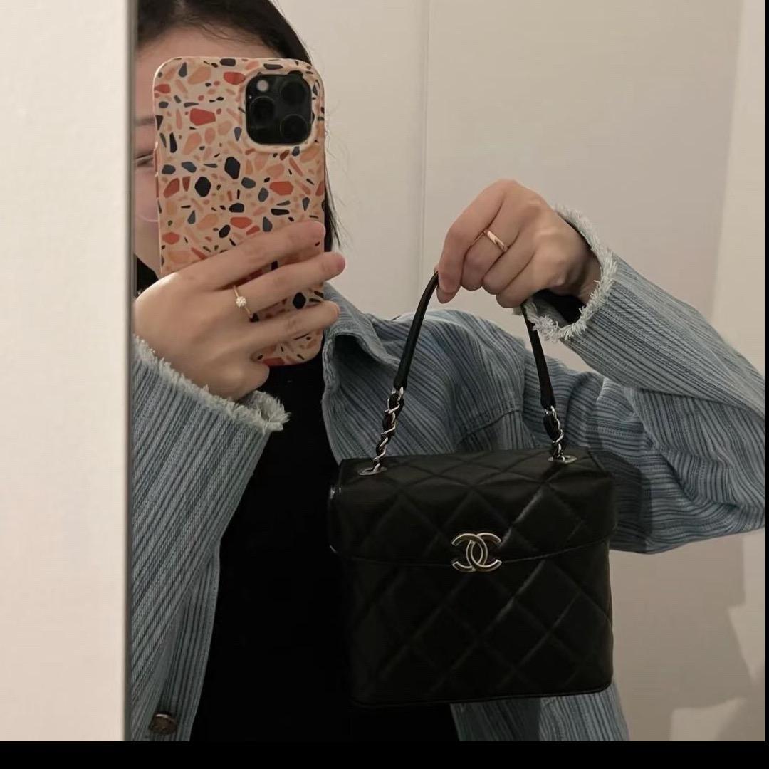 私聊➕