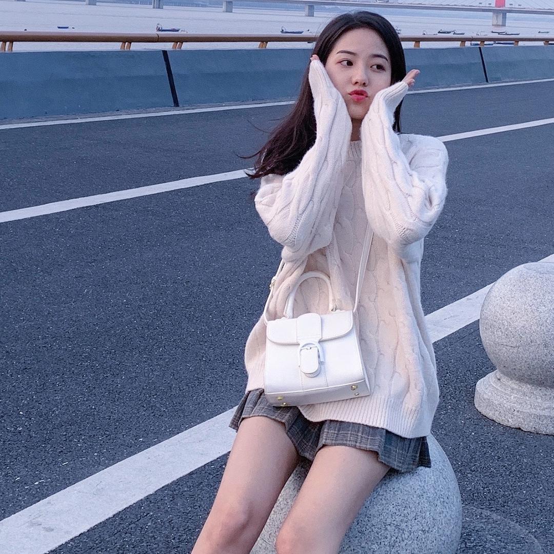 婷婷女装穿搭