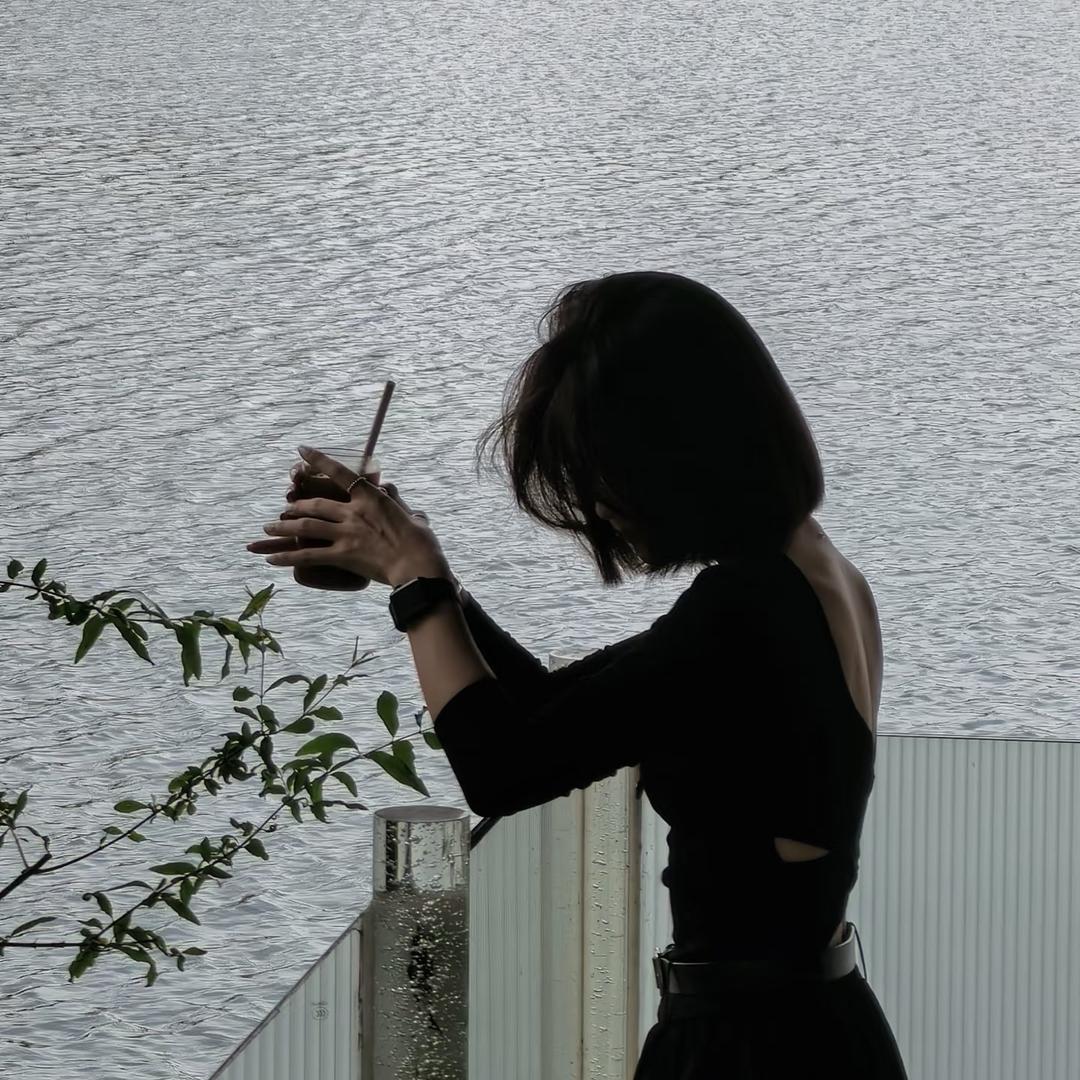 静静子🫶