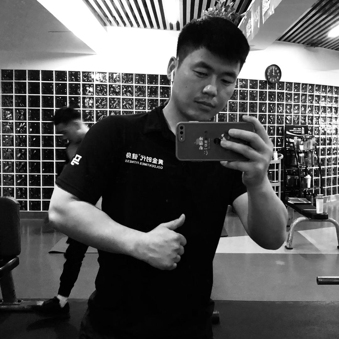 泳教经理马涛 黄金时代橄榄城店