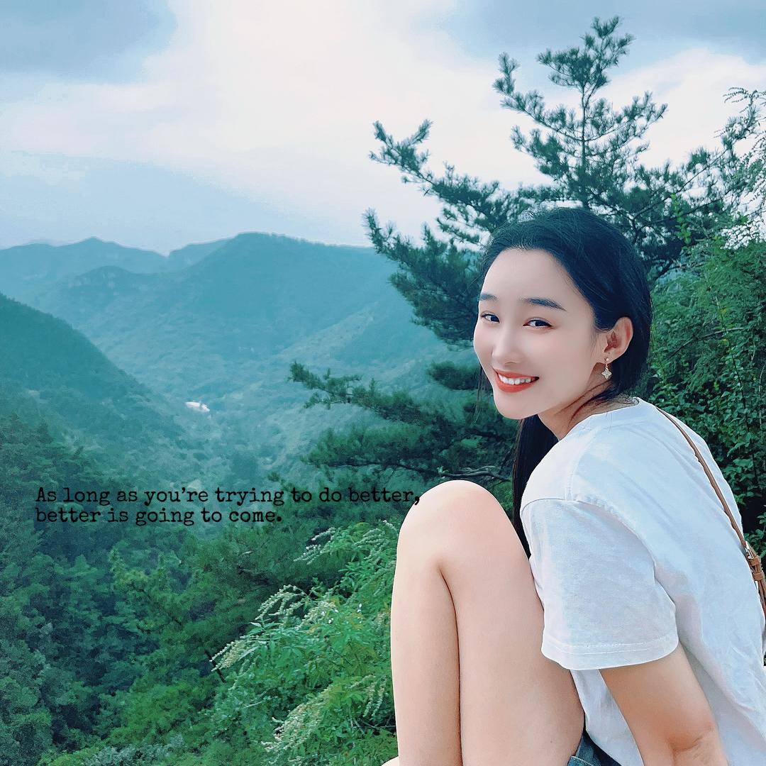 鲸鱼爱大海