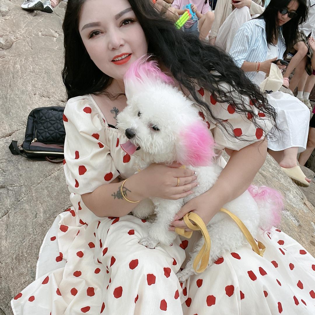 团子🌞。