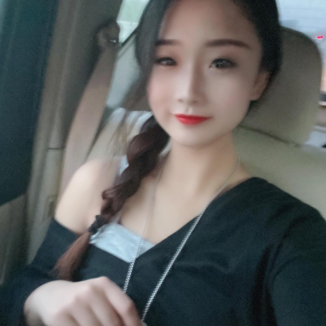 小虎牙👧