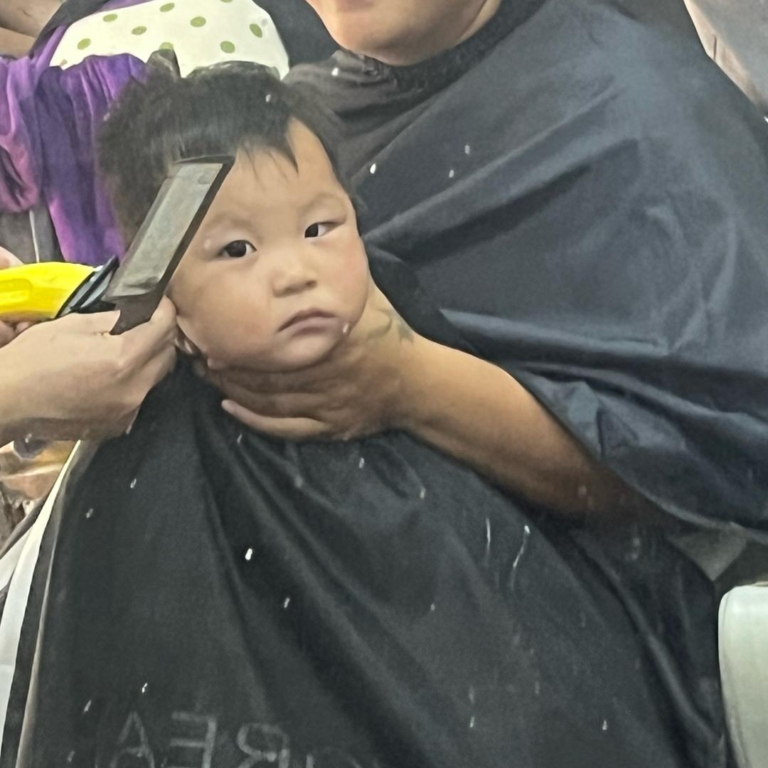 老张的儿子小李