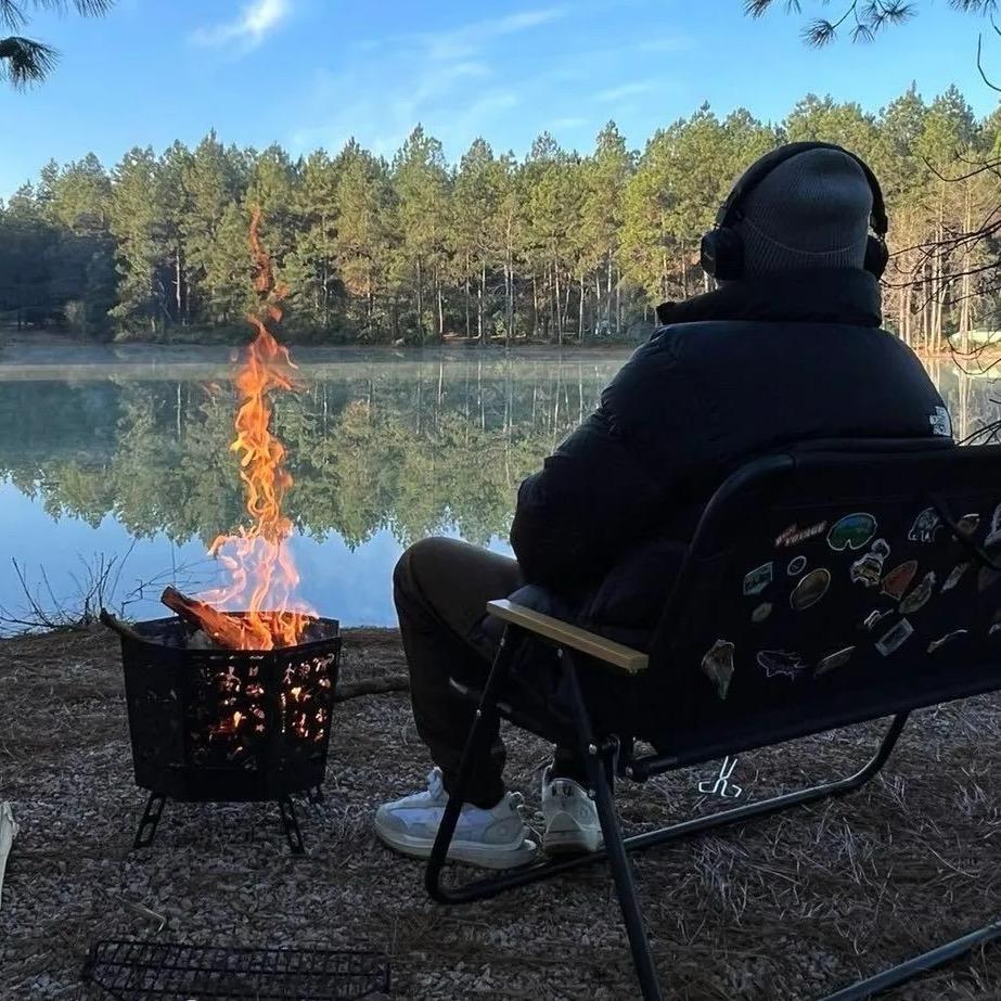 抱着西瓜吃夏天