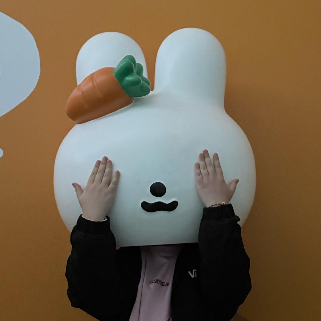 一颗苹果🥕