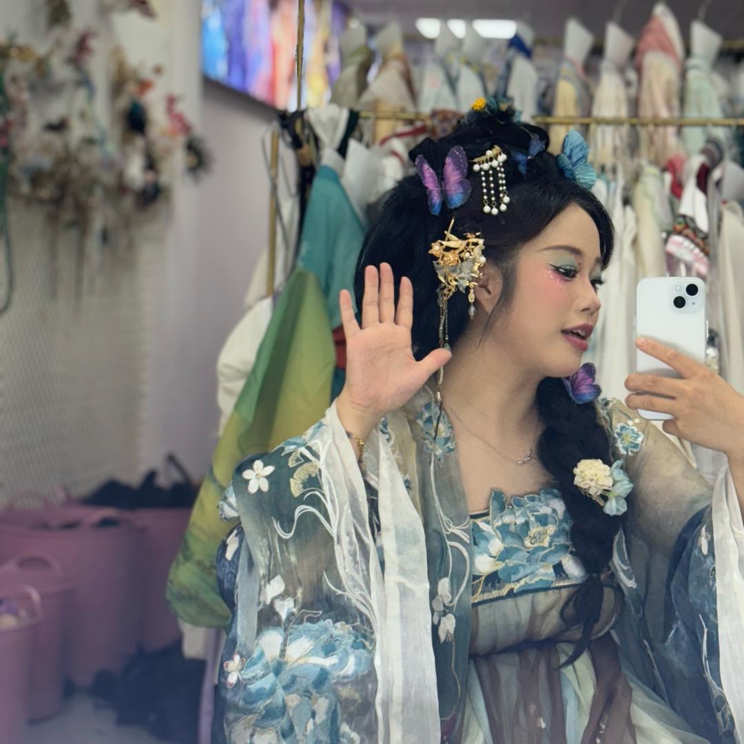 明Yu.