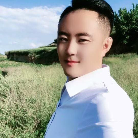 李