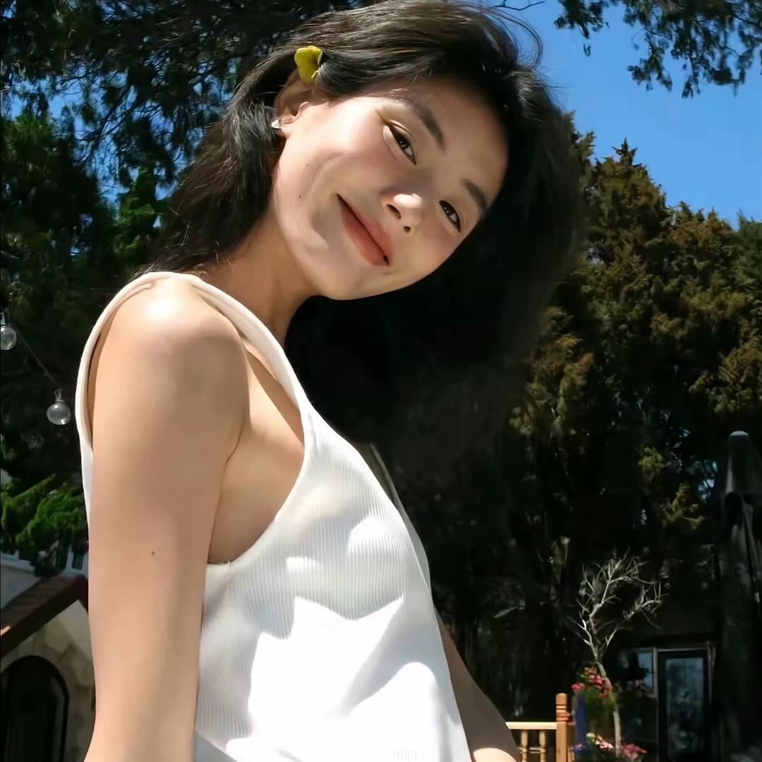 鼻噶拌香菜馋哭隔壁老太太