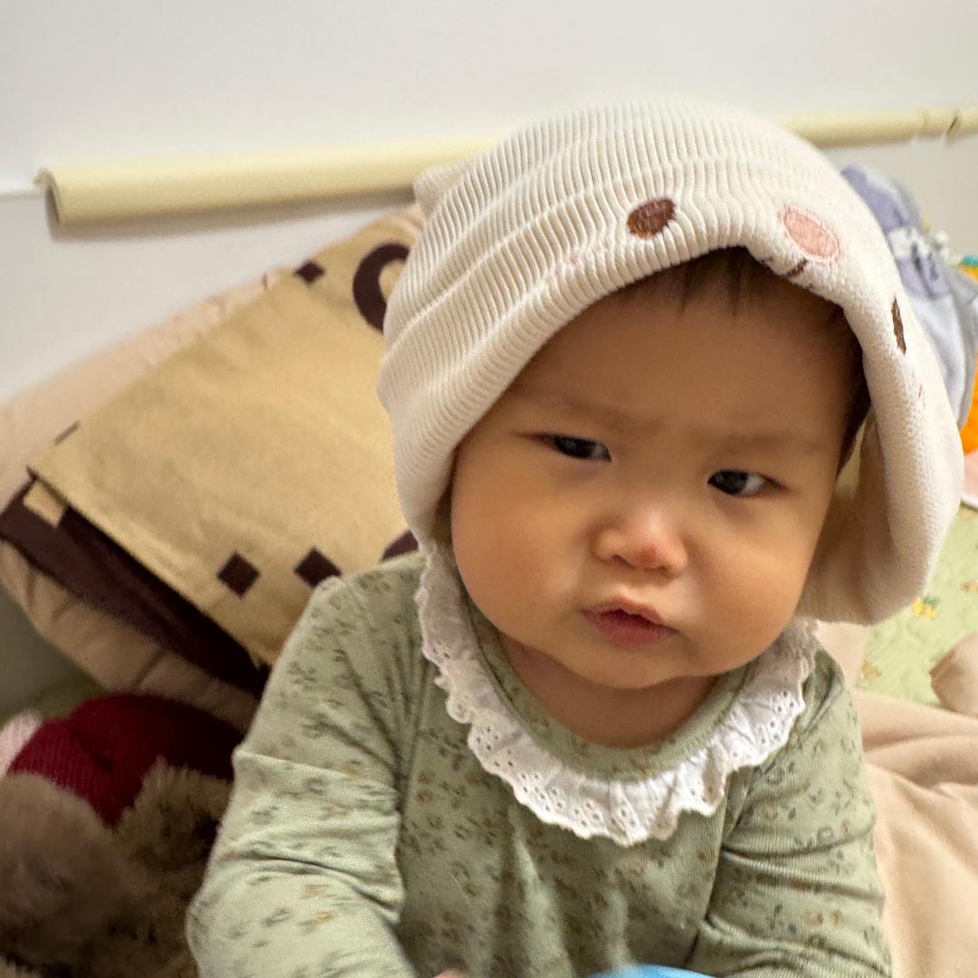 王初一（一岁七个月）