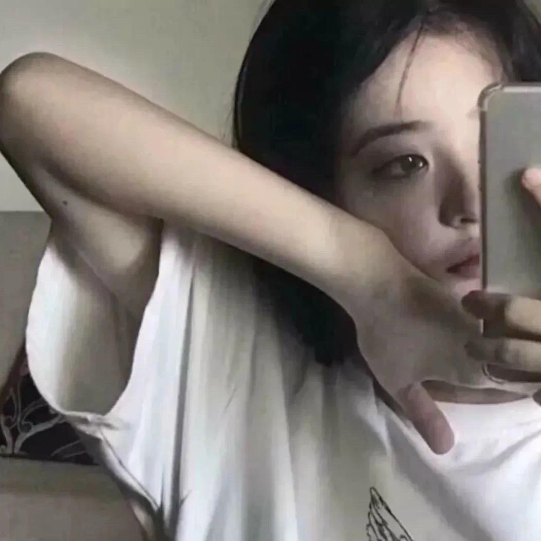 L..