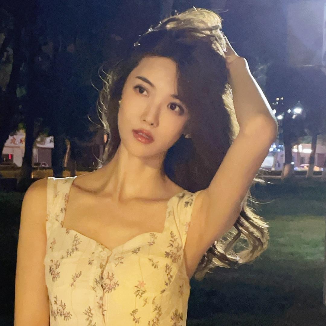 静雨🎀