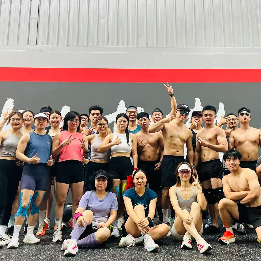 中山披荆综合体能健身馆