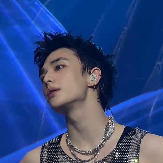 小灶•̄ ɞ •̄.