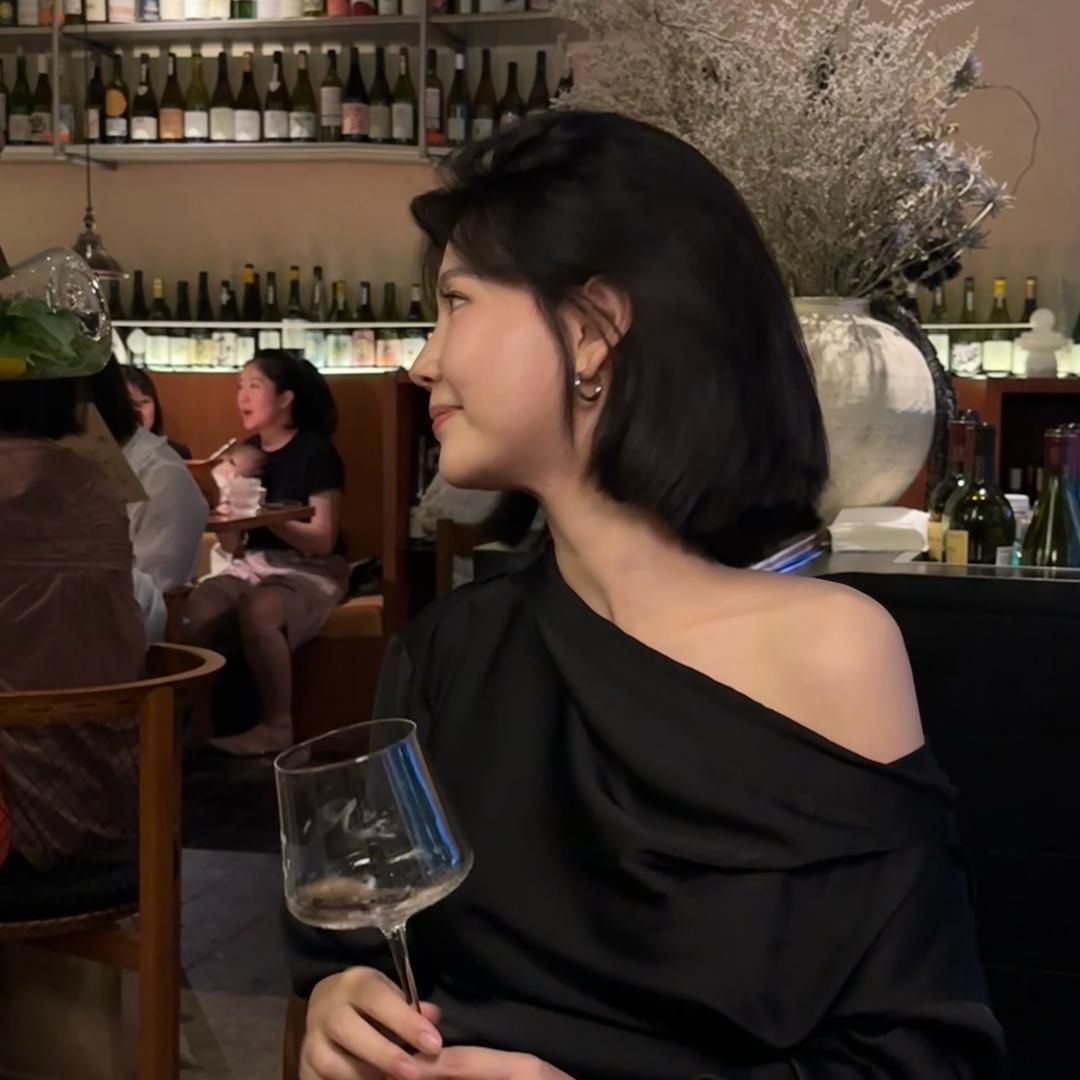 理理 老板娘