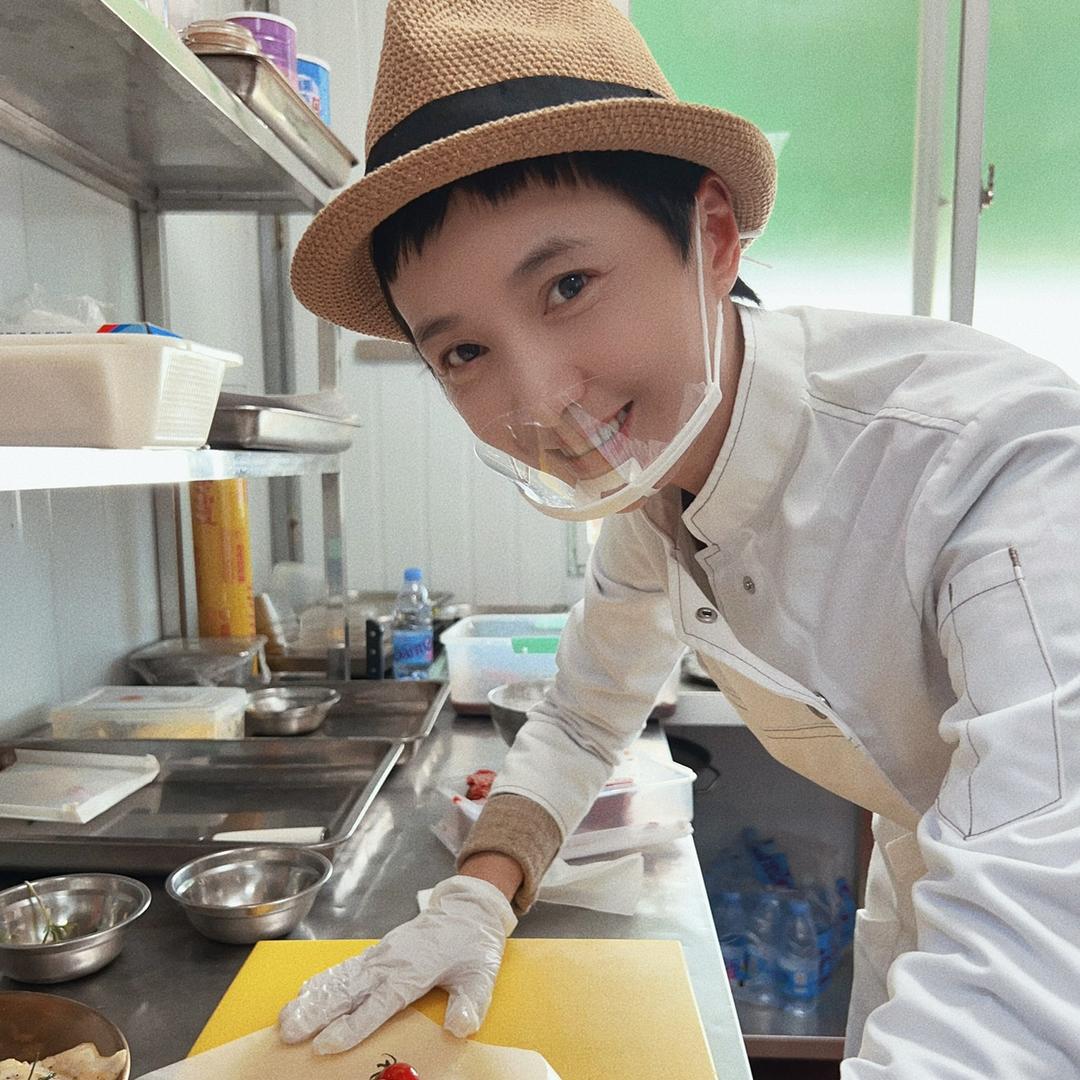 壹号雅苑女厨师兰姐·官方号