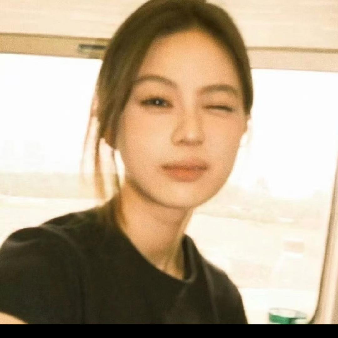今天不吃饭.