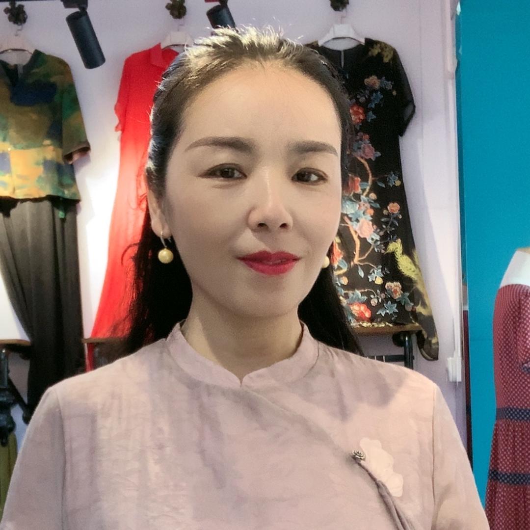 点尚羊绒，，专业定制高端羊绒(大中华对面