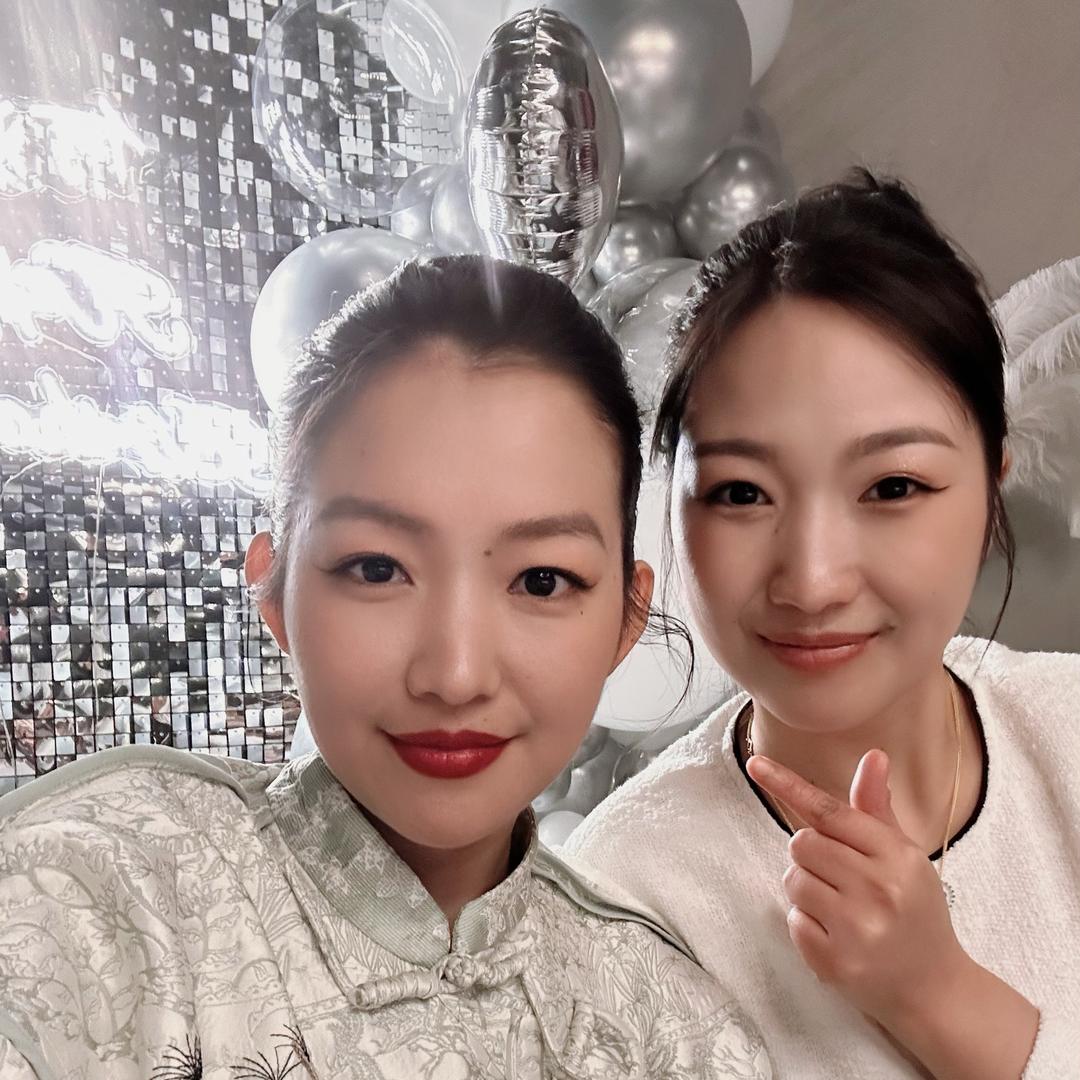 婧·灰灰亲妹