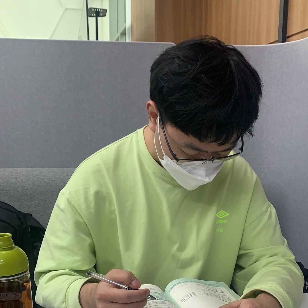 诶，谁跟我画饼呢