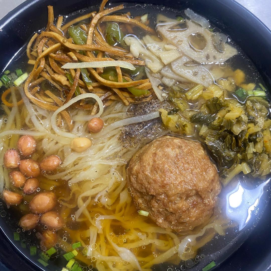 芜湖南陵女人街手工小刀面