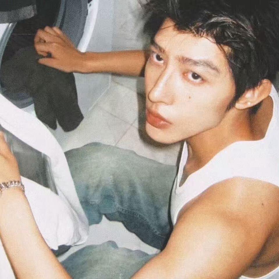 小七（地铁小店）