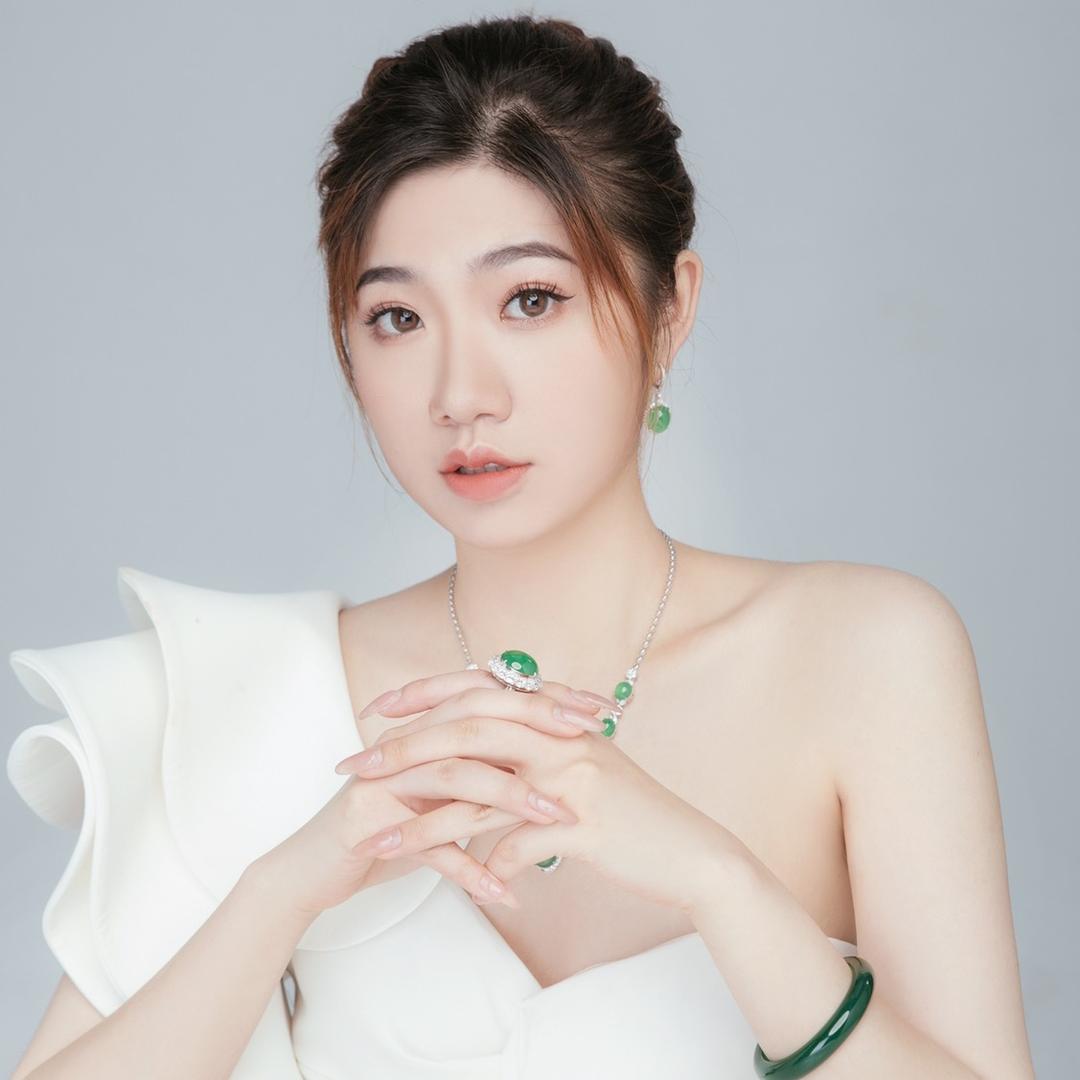 妞妞珠宝翡翠严选