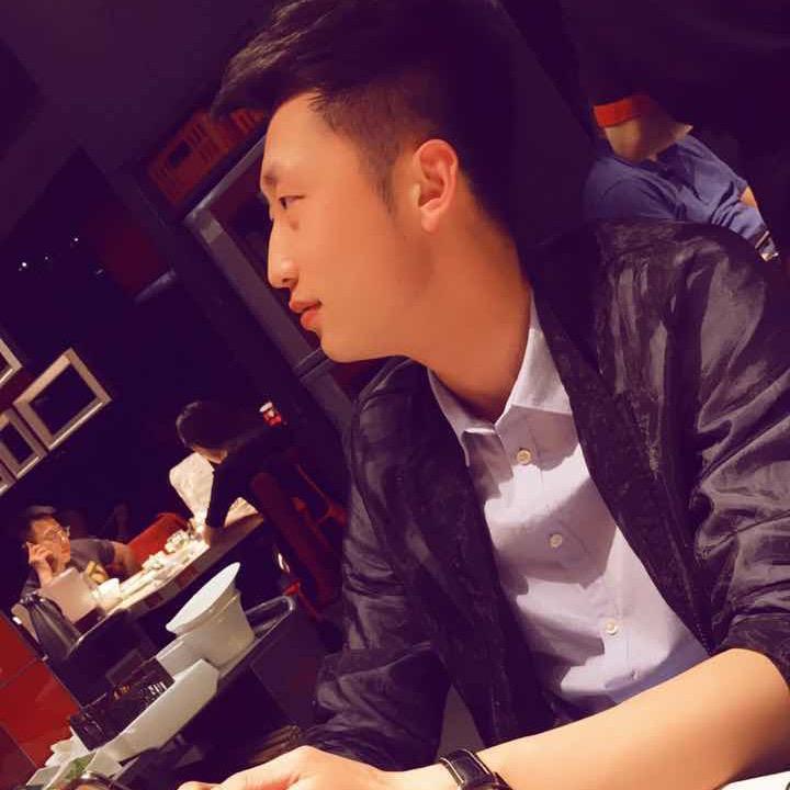 🇨🇳  徐    德（中国）