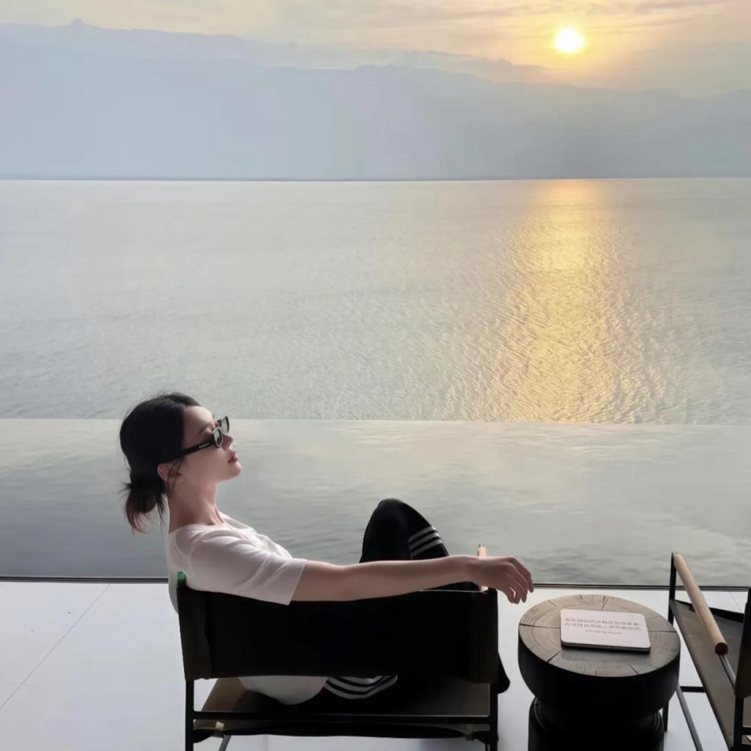 没回消息就是在放牛