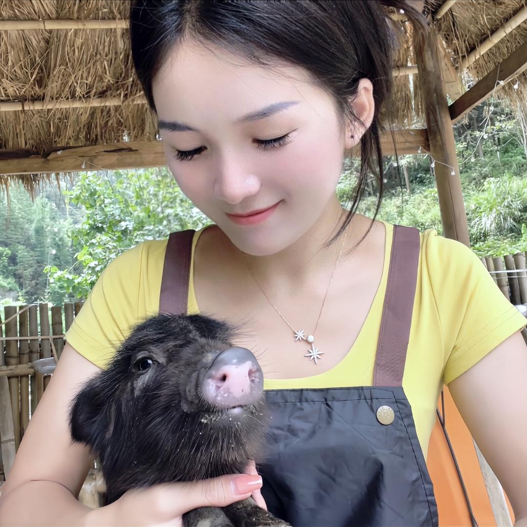 欢阳姐弟（年猪预定中）