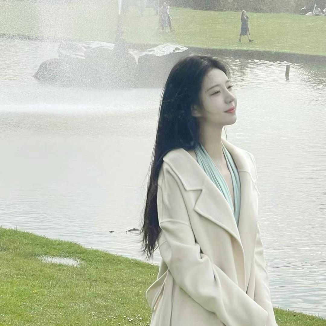 张舒予Bella