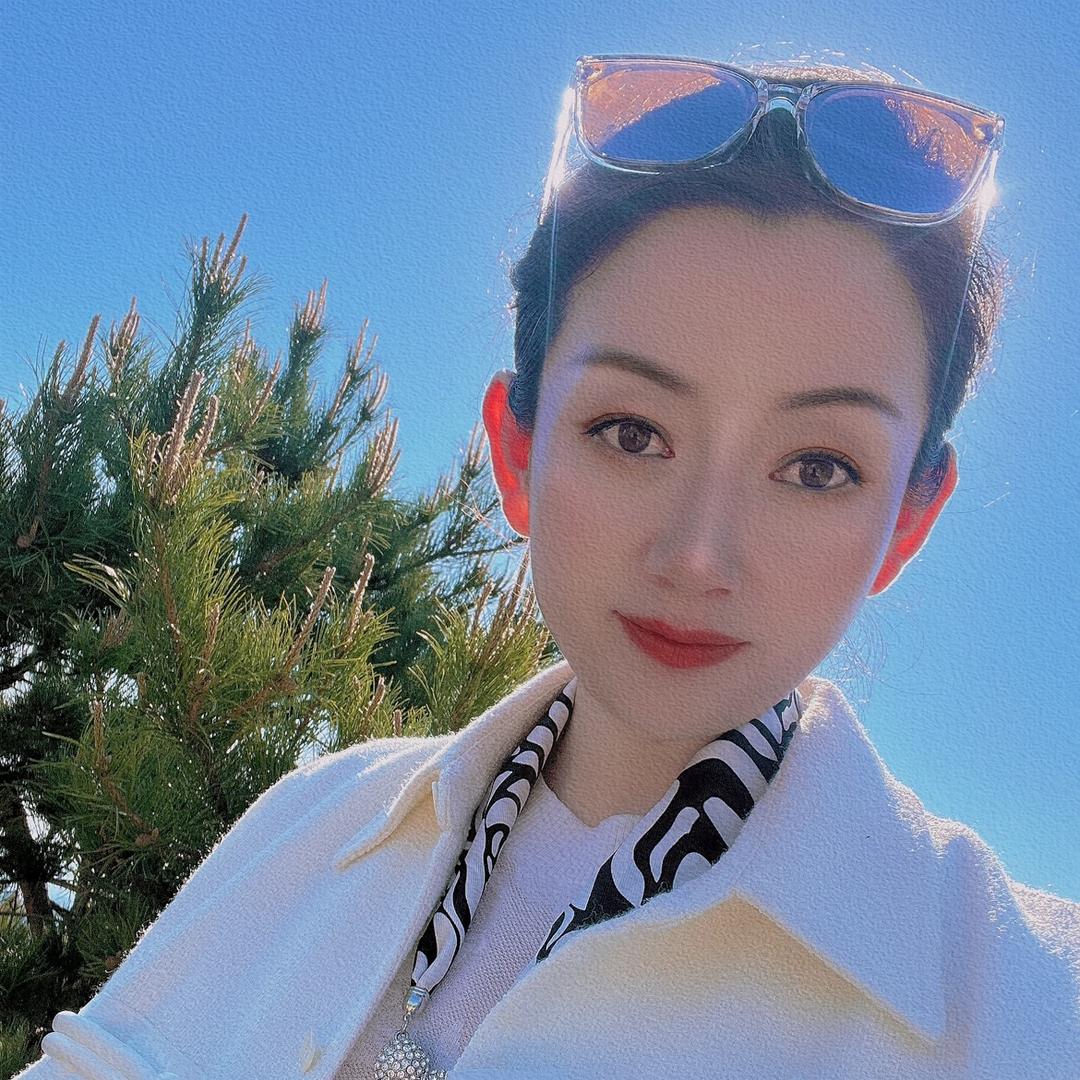 🐳 笑而不语🐳