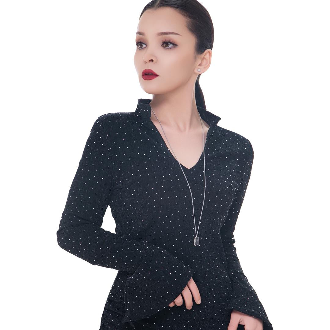 英吉沙 LIBAS  美妆创始人