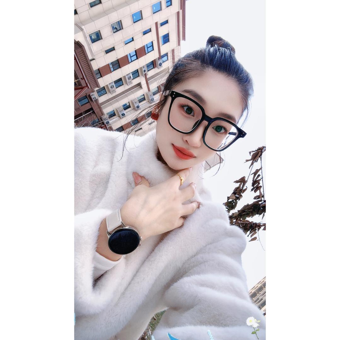 🧃小董女士