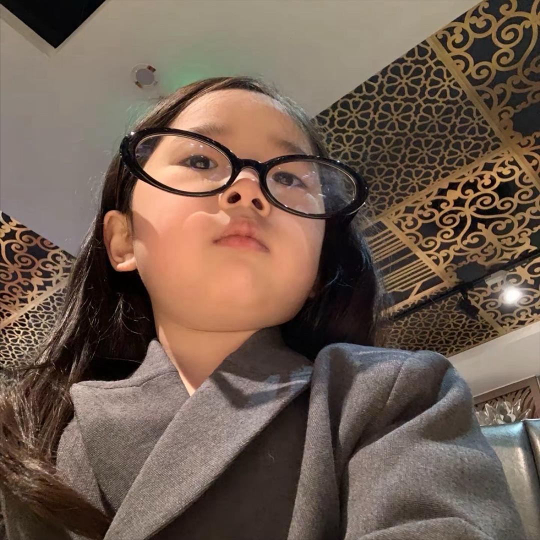 数钱的妻子