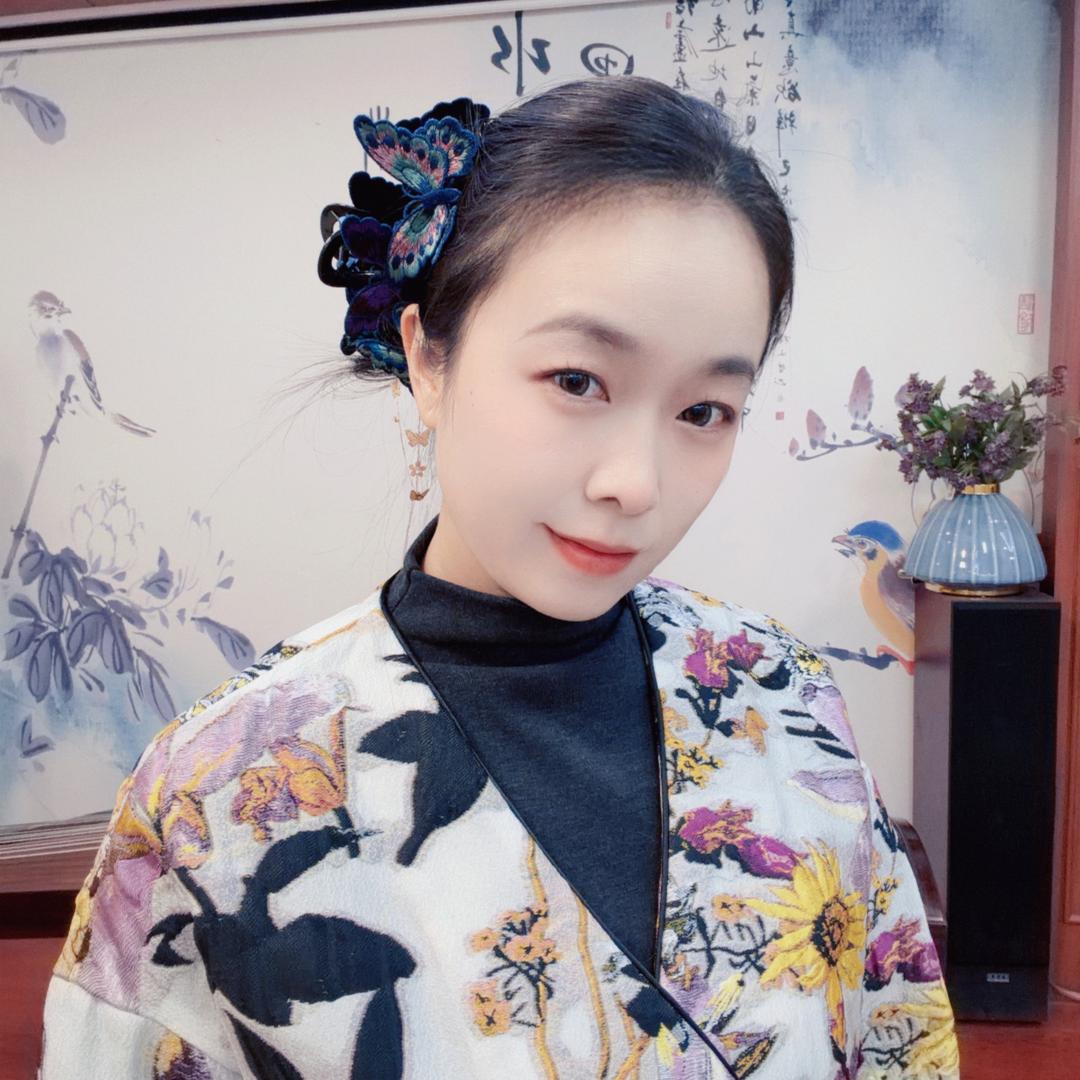 🥝奶茶三分甜🍦