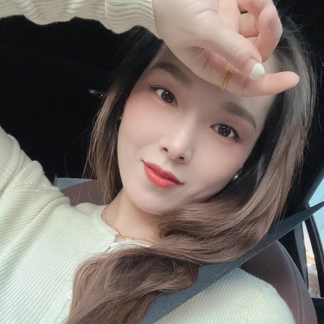 栀羽服饰羽绒服源头工厂