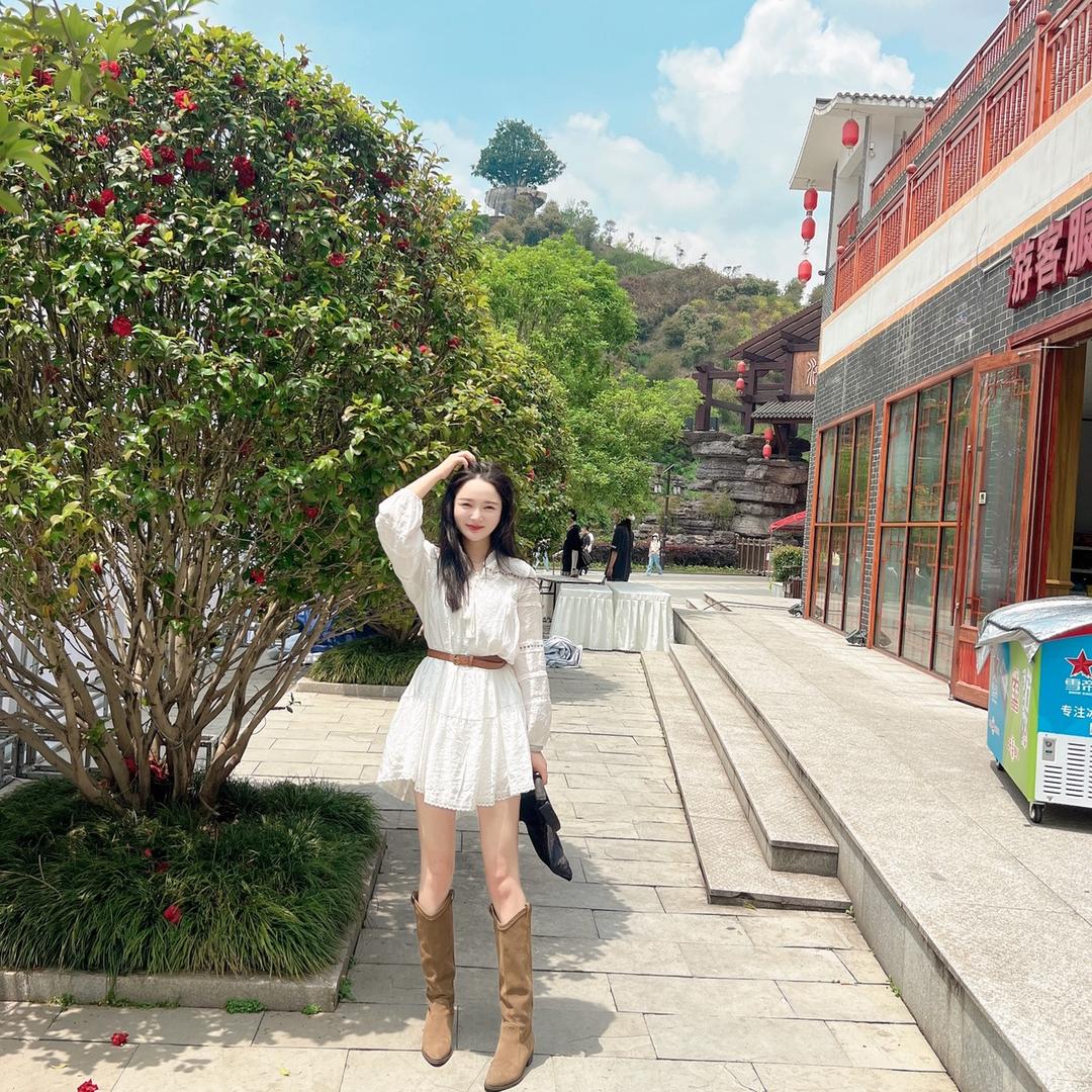 不爱吃糖的小刘