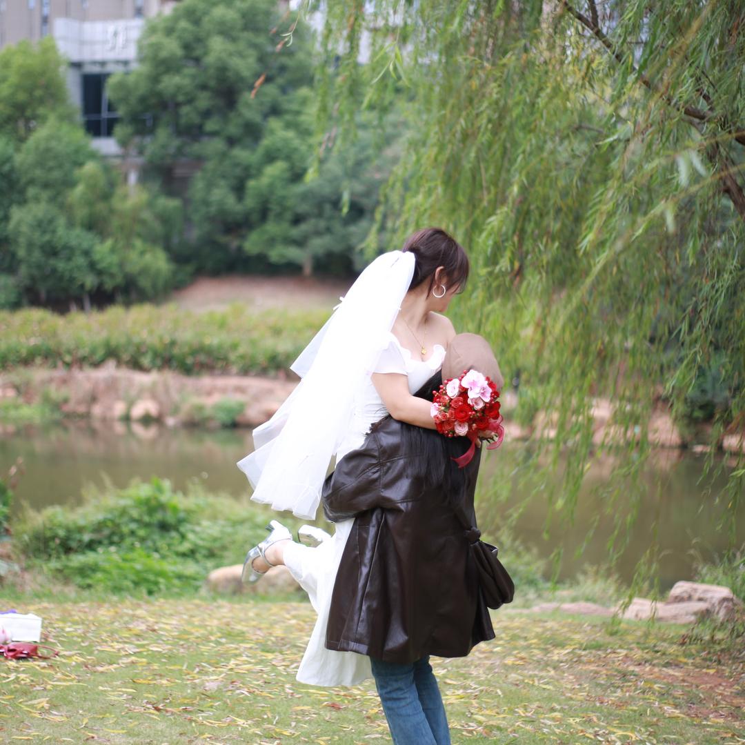 差点帅死自己（活人版）