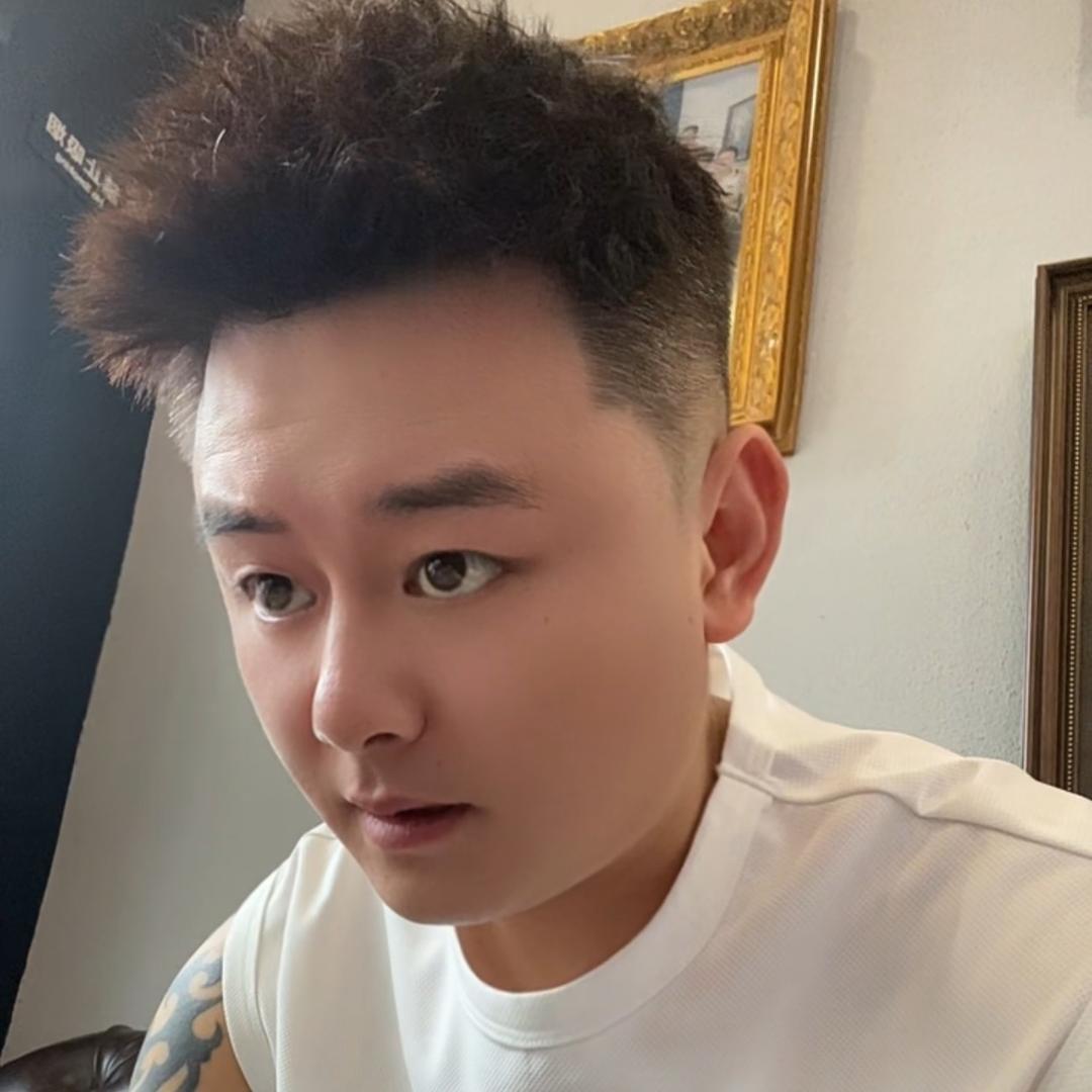 越越  【梓豪成员】