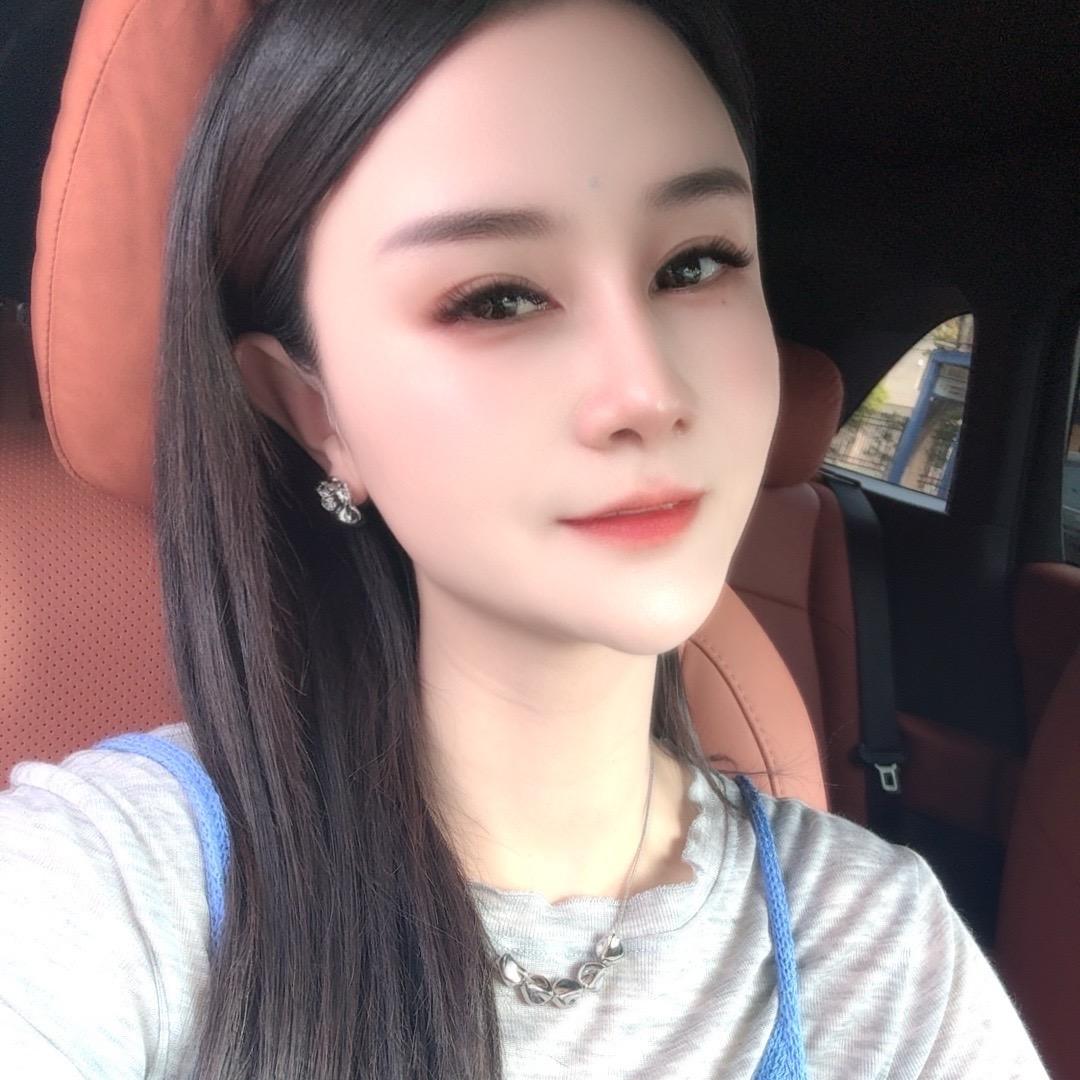 程依依💋