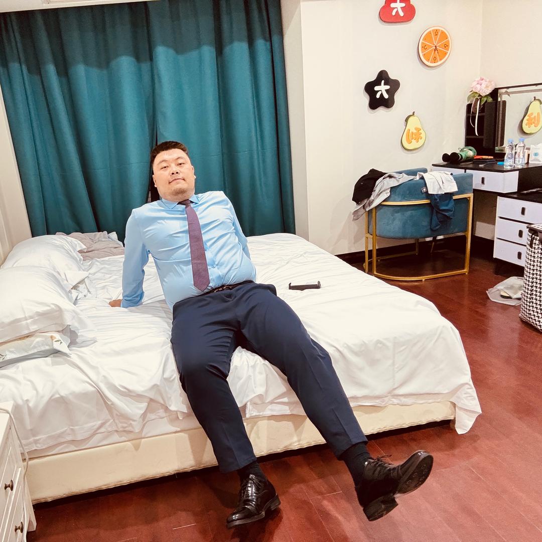 石头叔叔👞